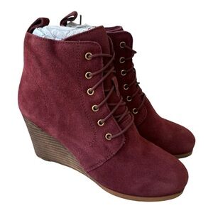 Diba Blake Maroon Suede Wedge Zip Booties 7